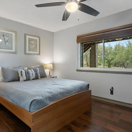 Wine Country Retreat - With A Lake View! Spicewood Exterior foto