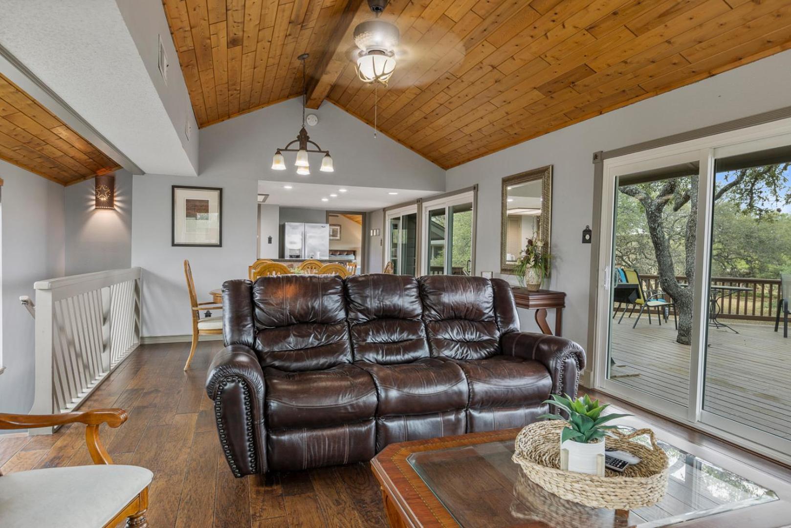 Wine Country Retreat - With A View! *